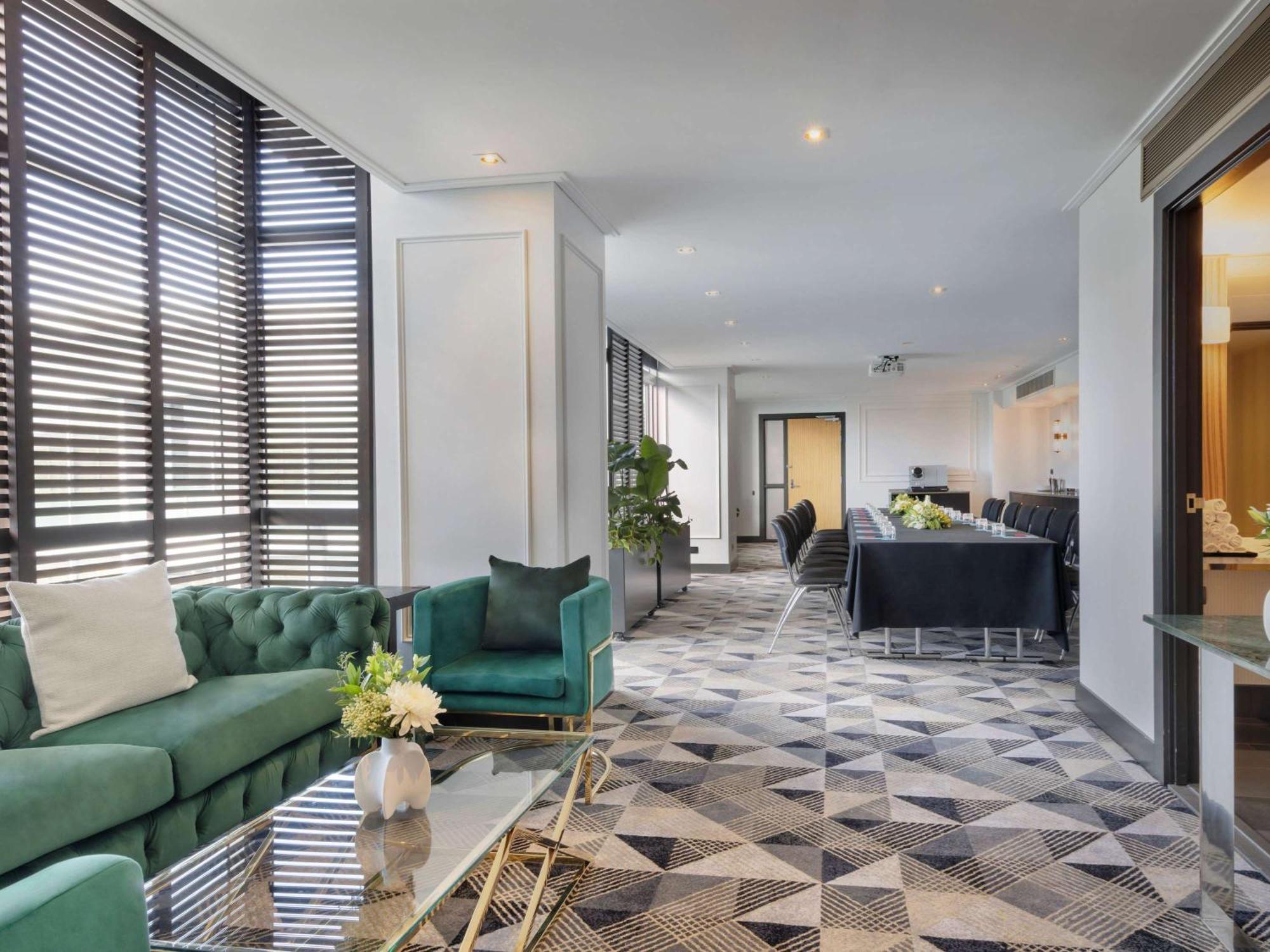 Готель Sofitel Auckland Viaduct Harbour Екстер'єр фото
